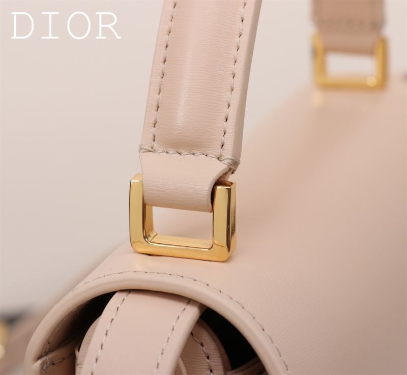 chr1st1an D10r montaigne bags
